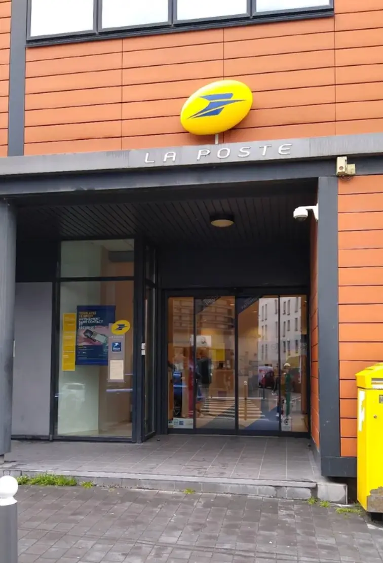 La Poste Clairmarais