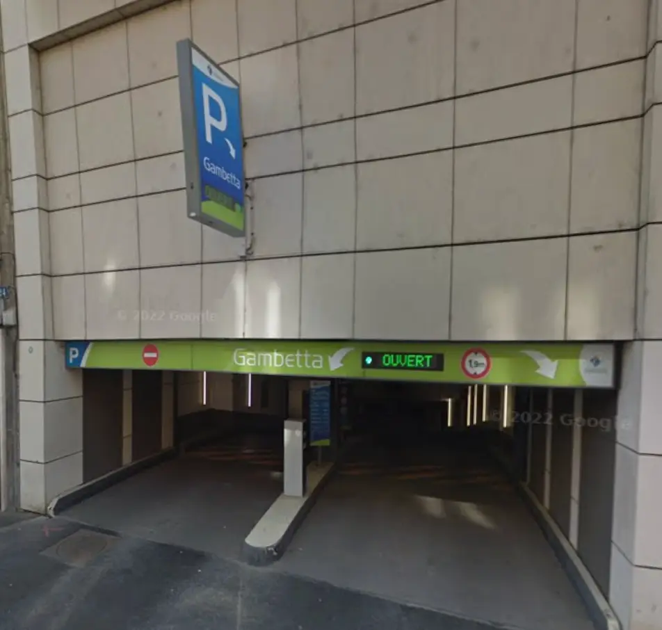 Parking Gambetta
